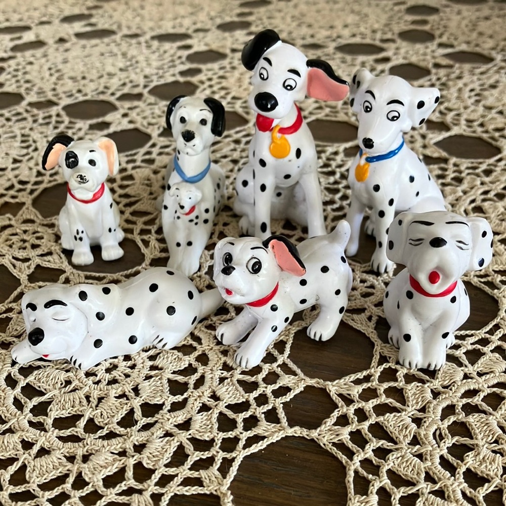 Disney’s 101 Dalmatian Figurines